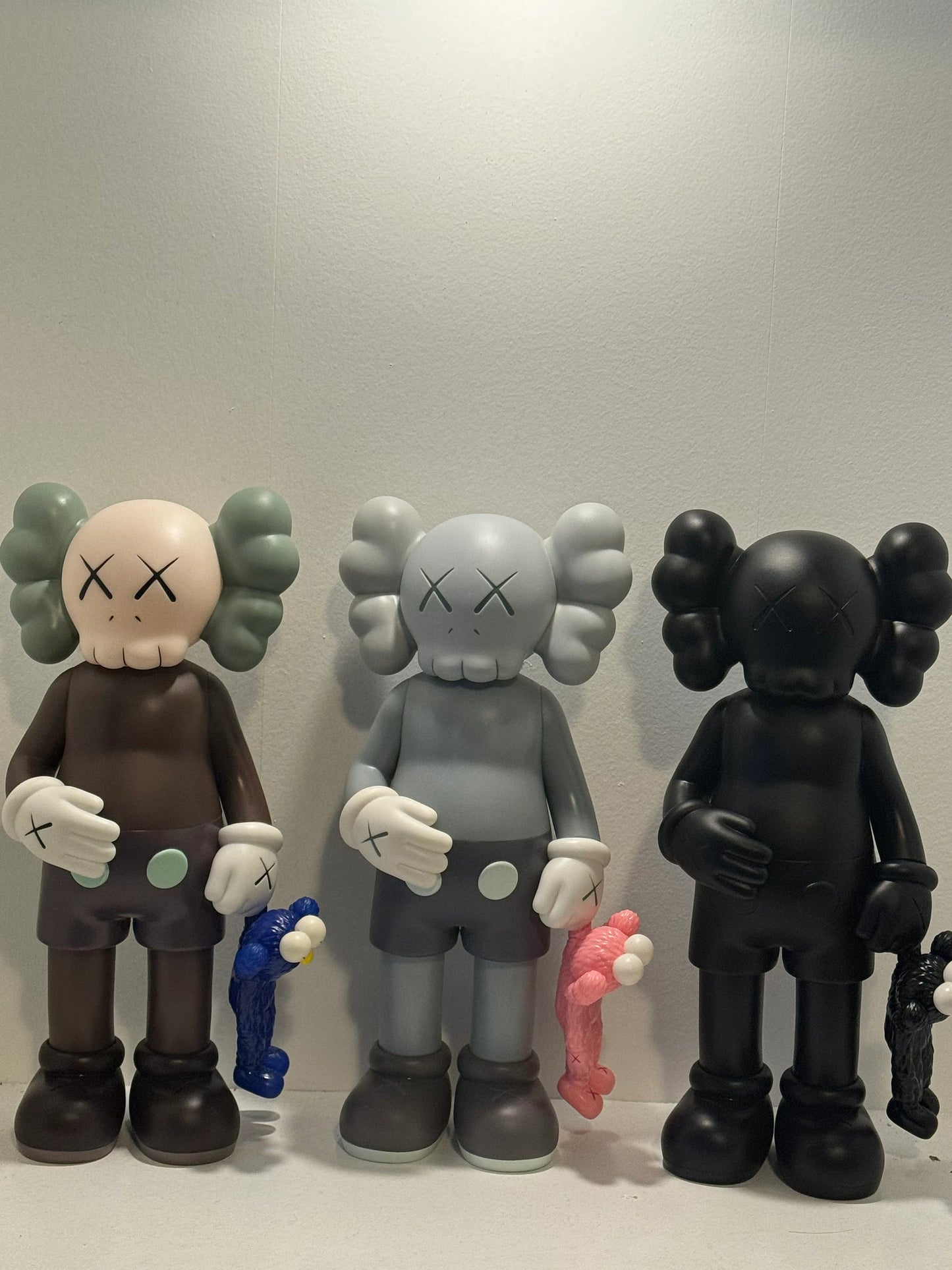 KAWS - Kaws Figures, Holding Sesame Street statue, 11.8in